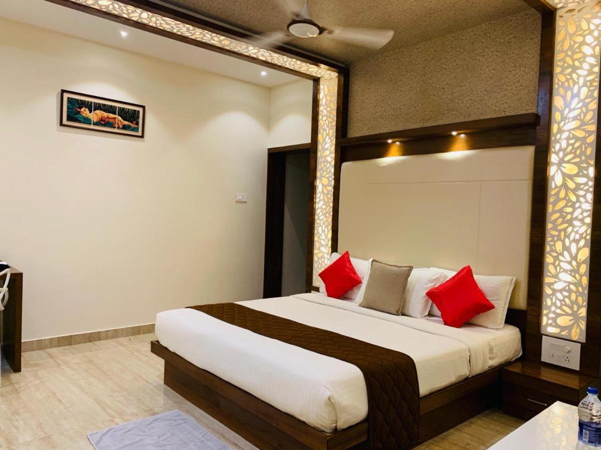 Sr Jungle Resort Coimbatore Eksteriør billede