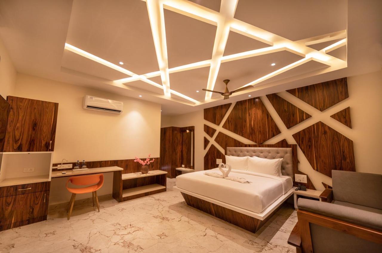 Sr Jungle Resort Coimbatore Eksteriør billede
