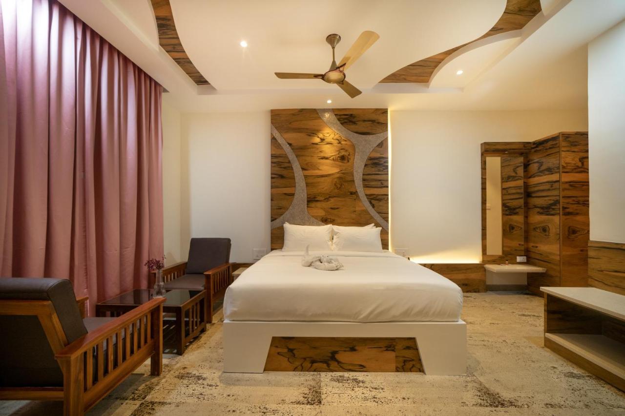 Sr Jungle Resort Coimbatore Eksteriør billede