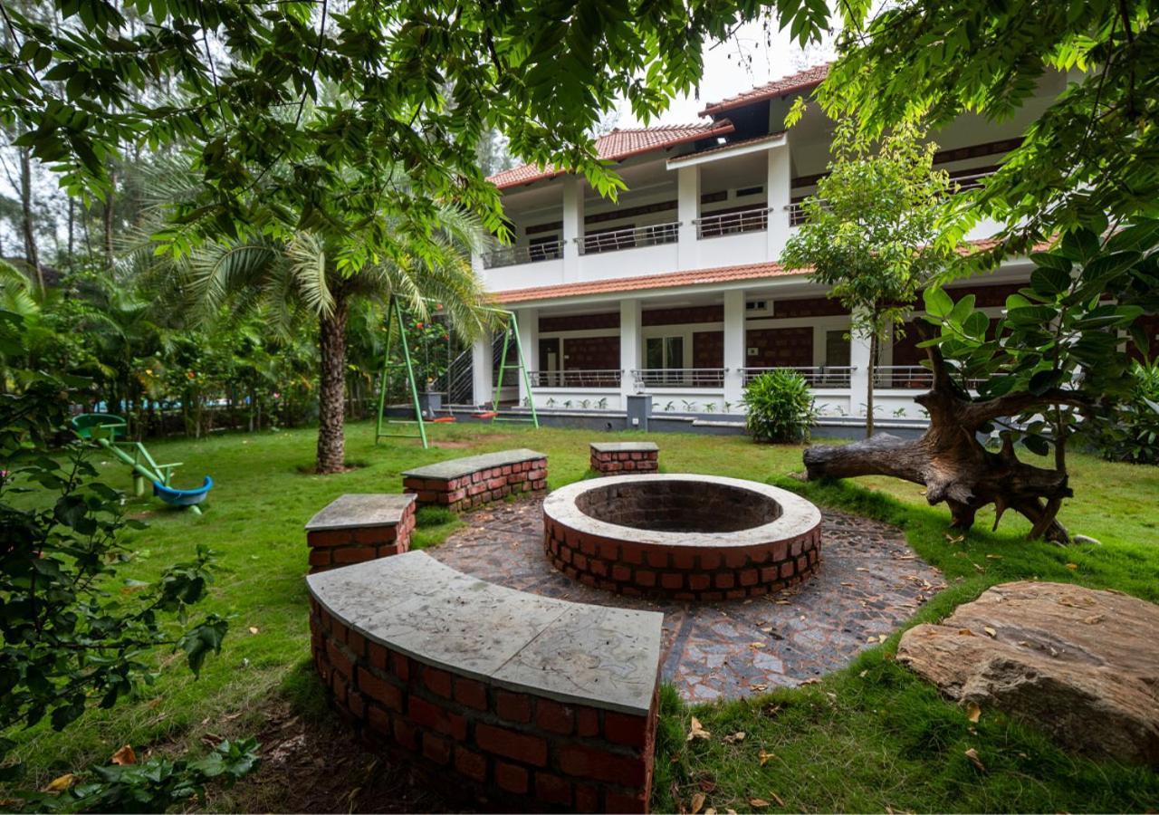 Sr Jungle Resort Coimbatore Eksteriør billede