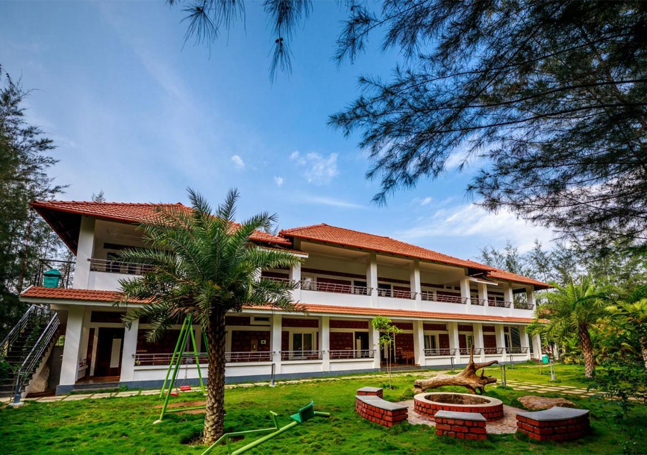Sr Jungle Resort Coimbatore Eksteriør billede