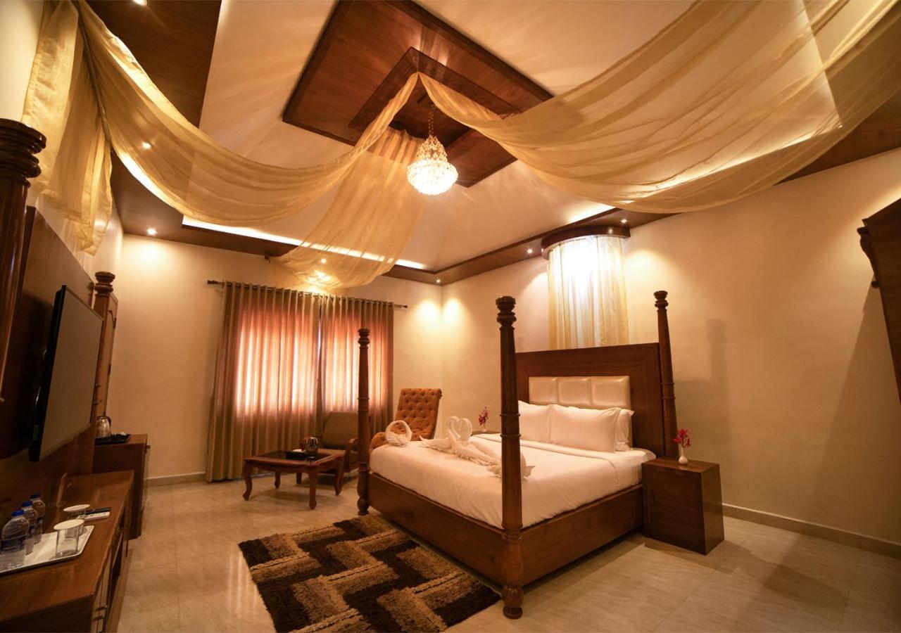 Sr Jungle Resort Coimbatore Eksteriør billede