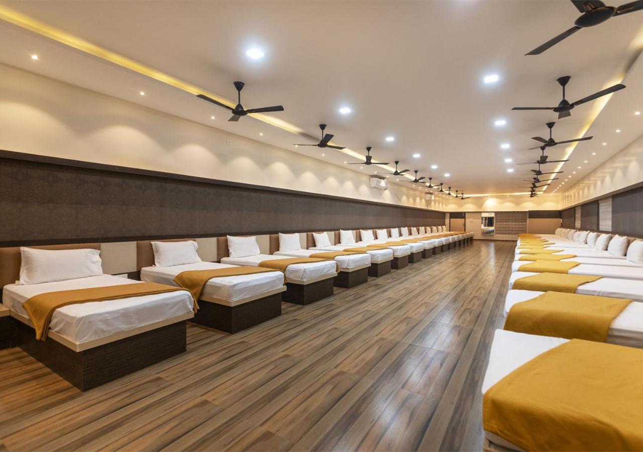 Sr Jungle Resort Coimbatore Eksteriør billede