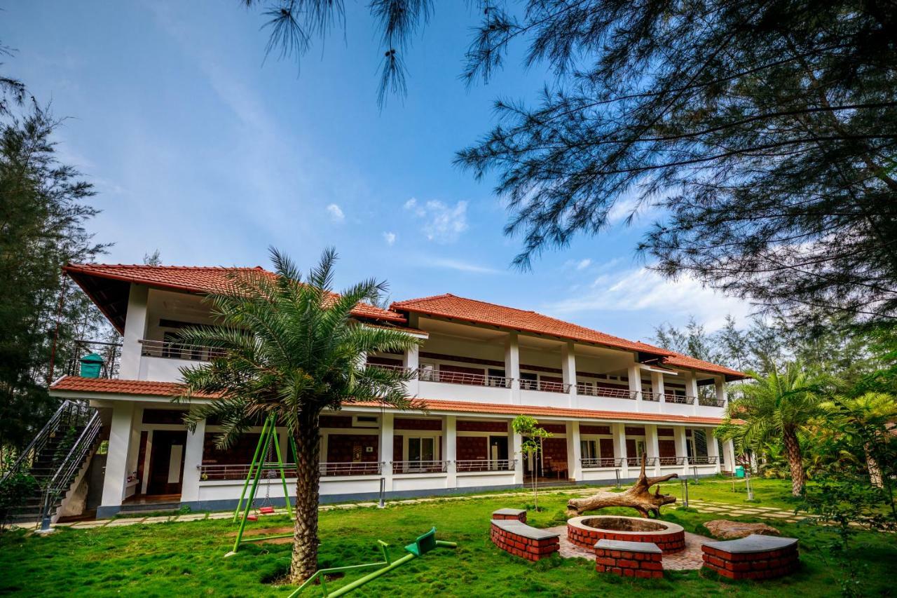 Sr Jungle Resort Coimbatore Eksteriør billede